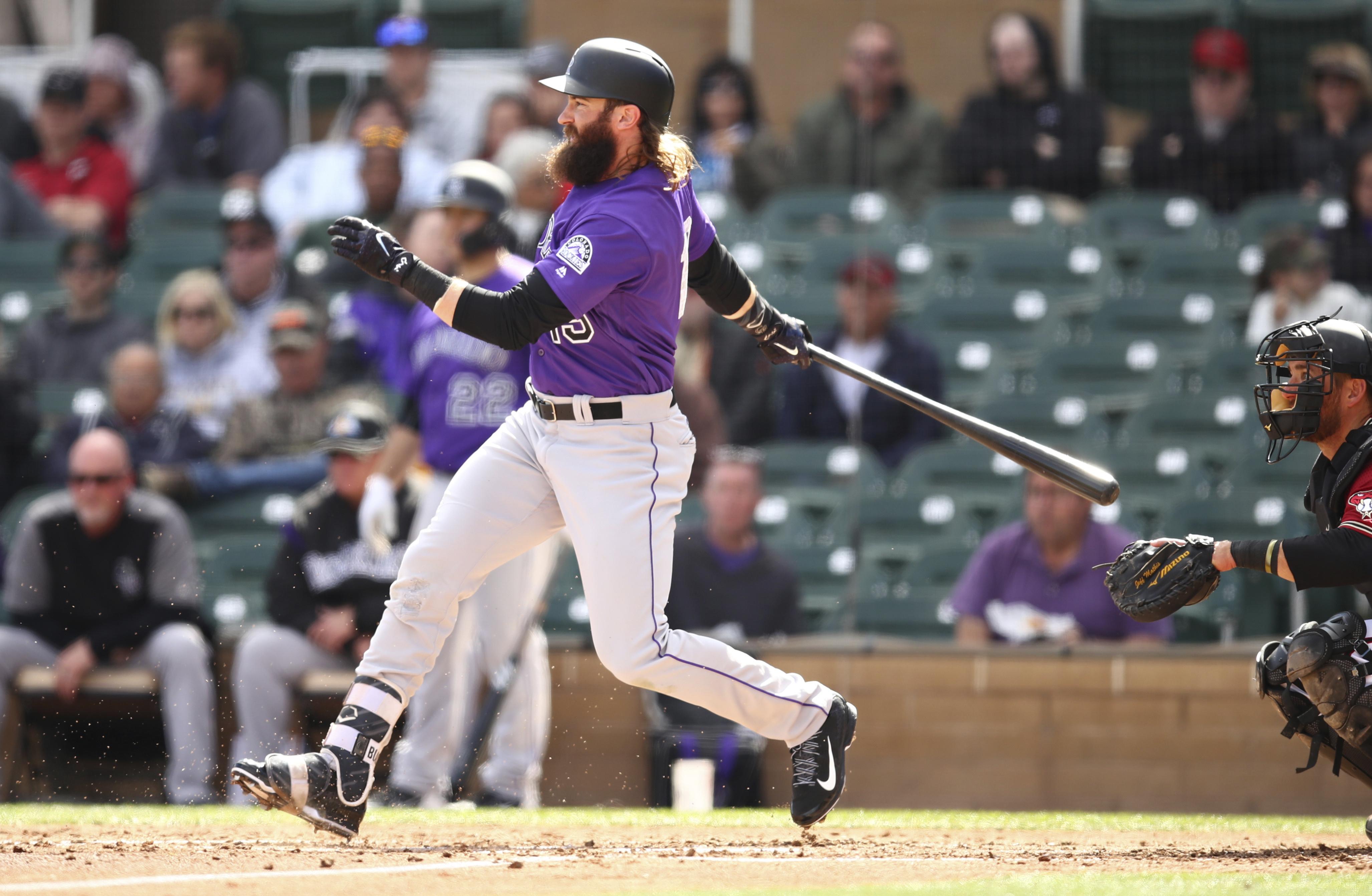 Blackmon becomes 1st lefty to hit HR off Kershaw's curveball
